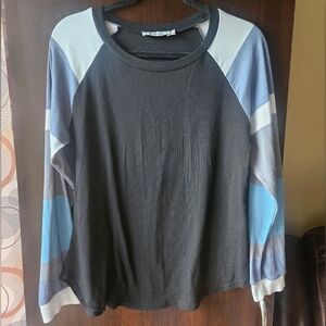 Yidarton Colorblock Long Sleeve Top